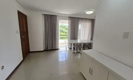 Apartamento Amplo à Venda no Imbuí - 123 m2 - 3/4 - 1 suíte - Varanda - Porcelanato - 2 vagas