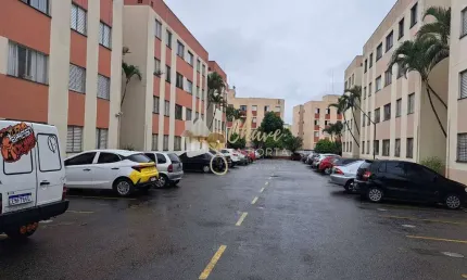 Apartamento a venda na Jardim D&amp;apos;Abril com 2 dormitórios