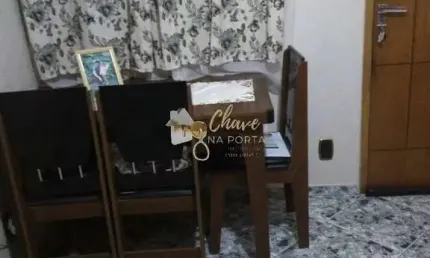 Apartamento à venda na Vila Nova Galvão com 2 Dormitórios