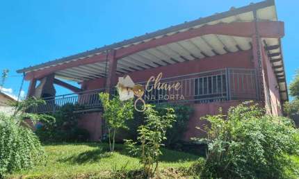Casa ampla à venda no Alto da Riviera com 3 Dormitórios