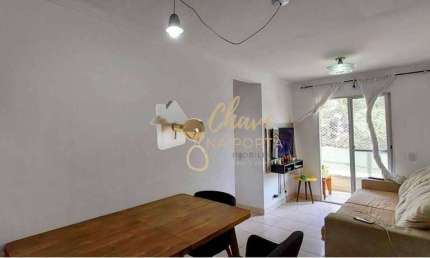 Apartamento amplo à venda na Vila das Belezas com 2 Dormitórios