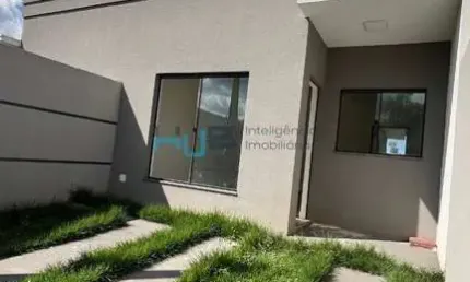 Casa com 2 quartos à venda na joão tenório cavalcanti, 118, parque universidade, londrina por r$ 299.000