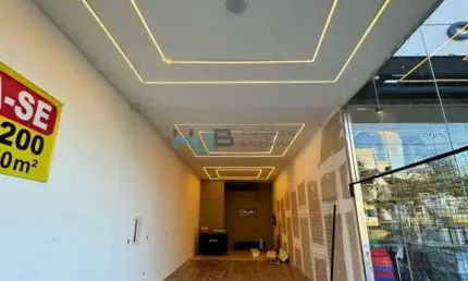 Sala comercial para alugar na Avenida Arcebispo Dom Geraldo Fernandes, 1170, Centro, Londrina por R$ 6.000