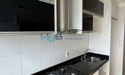 Apartamento com 2 quartos para alugar na Avenida Jockei Club, 448, Jardim Jóquei Club, Londrina por R$ 1.200