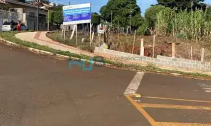 Terreno à venda na Theodoro Brauko, 120, Sabará III, Londrina por R$ 300.000