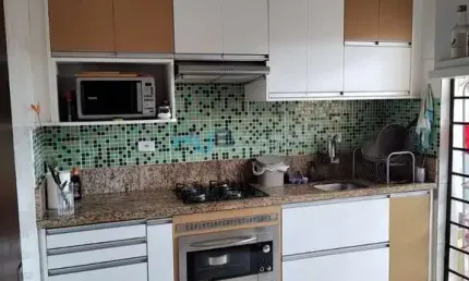 Apartamento com 2 quartos à venda na brasil, 119, centro, londrina por r$ 186.000