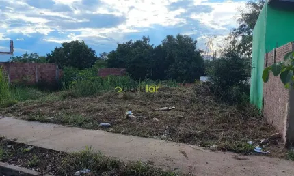 Terreno à venda na Rua Luiz Berro, Tangarás, Bauru