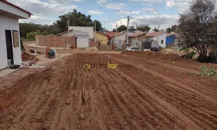 Terreno à venda na Rua José Aurélio Gaido, Tangarás, Bauru