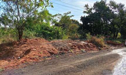 Terreno à venda na Rua Adolpho Serson, Chácaras Cornélia, Bauru