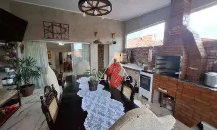 Casa com 2 dormitórios à venda, 149 m² por R$ 640.000,00 - Bosque dos Eucaliptos - São José dos Campos/SP