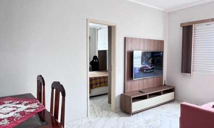 Apartamento mobiliado á 200metros da praia no centro de Itanhaém  260mil a/c financiamento