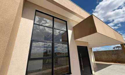 Jardim Botânico Cond Boulevard Ágio Casa 3 Suítes Closet 4 Vagas 225m² Piscina Laje