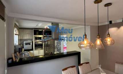 QNG 18  CASA 3 Quartos 1suíte Armários 6 Vaga 330m² Laje AC financiamento