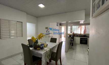 QR 2 Candangolândia Casa 2 quartos lote 128m² 2 suites 3 vagas Ac Financiamento