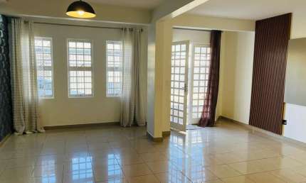 QN Riacho Fundo I Sobrado 4 Quartos 3 Suíte 300m² Churrasqueira Armários