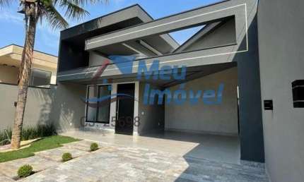 Rua 04 Vicente Pires Casa 4 Suítes 2 Vagas Lote 400 m² Útil 320 m² Piscina