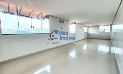 Condomínio JK Arniqueiras Casa 4 Quartos 1 Suíte 3 Vagas 470m² Closet Escritório