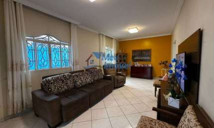 Ponte Alta Norte Casa 4 Quartos 2 Suítes 6 Vagas 225m² Área de Lazer Lavanderia