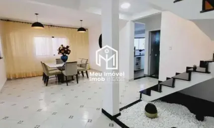 Conjunto 04 Arniqueiras Condomínio Sol Nascente 3 Quartos 1 Suíte 1 Vaga 250m²