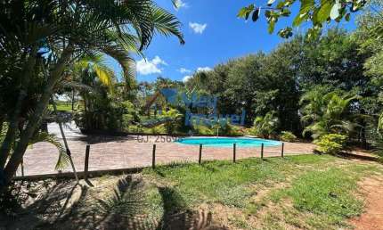 Chácara Luziânia 3 Quartos 6.800m² Churrasqueira Piscina Pomar Horta Quintal