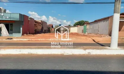 Terreno à venda na Luziânia, Parque Santa Fé, Luziânia