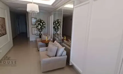 Apartamento com 2 dormitórios à venda, 77 m² por R$ 730.000,00 - Nova Esperança - Balneário Camboriú/SC
