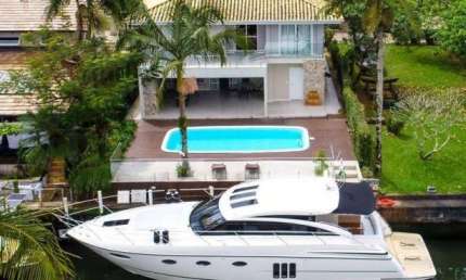 Casa com 4 dormitórios, 656 m² - por R$ 18.000/mês + Taxas - Barra - Balneário Camboriú/SC