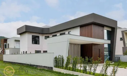 Casa com 4 dormitórios à venda, 371 m² por R$ 2.900.000 - Santa Regina - Camboriú/SC