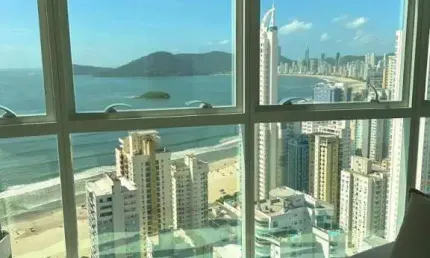 Apartamento com 4 dormitórios para alugar, 131 m² por R$ 20.000,00/mês - Centro - Balneário Camboriú/SC