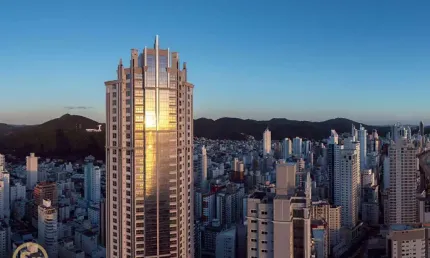 Apartamento com 4 dormitórios à venda, 182 m² por r$ 8.350.000,00 - centro - balneário camboriú/sc