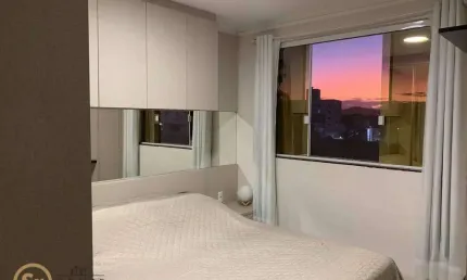 Lindo apartamento de 1 suíte mais 1 dormitório, sacada com churrasqueira à carvão