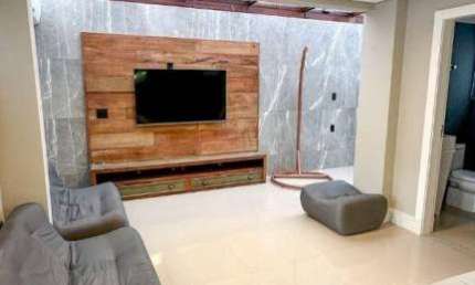 Sobrado com 3 dormitórios à venda, 175 m² por R$ 1.990.000 - Ariribá - Balneário Camboriú/SC