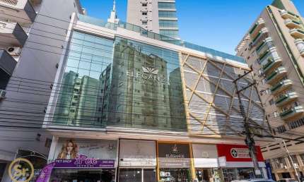 Apartamento com 3 dormitórios à venda, 141 m² por R$ 6.700.000 - Centro - Balneário Camboriú/SC