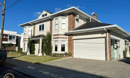 Casa com 4 dormitórios à venda, 228 m² por R$ 2.500.000,00 - Centro - Camboriú/SC