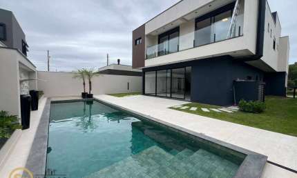 Casa com 4 quartos à venda em Santa Regina, Balneário Camboriú 