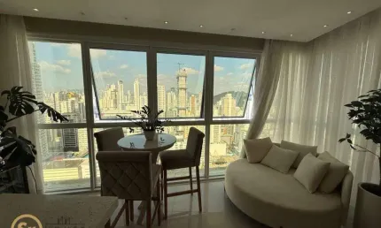 Condição especial: 20% de entrada 60x parcelado direto à venda, 117 m² por r$ 3.290.000 - centro - balneário camboriú/sc