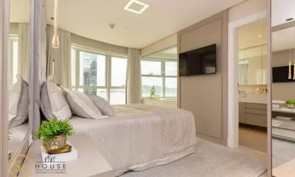 Apartamento com 3 dormitórios à venda, 165 m² por R$ 8.450.000,00 - Pioneiros - Balneário Camboriú/SC