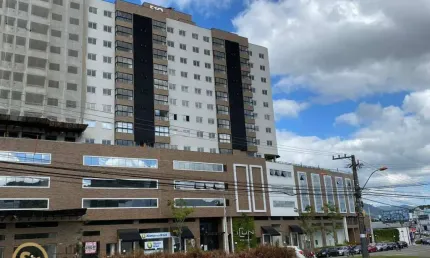 Apartamento com 3 dormitórios à venda, 76 m² por R$ 1.390.000,00 - Centro - Balneário Camboriú/SC