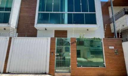 Sobrado com 3 dormitórios à venda, 90 m² por R$ 2.200.000,00 - Centro - Balneário Camboriú/SC