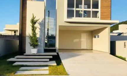 Casa em condomínio fechado com 4 quartos à venda no Santa Regina, Camboriú 