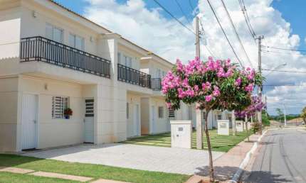 Casa em Condomínio para Venda em Jundiaí, Jardim Carolina, 3 dormitórios, 1 suíte, 2 banheiros, 2 vagas