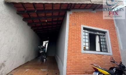 Casa 2 dormitórios para Venda em Campo Limpo Paulista, Jardim Vitória, 2 dormitórios, 2 banheiros, 2 vagas