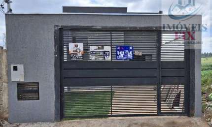 Casa 2 dormitórios para Venda em Alfenas, Residencial Júlio Alves, 2 dormitórios, 1 suíte, 2 banheiros, 2 vagas