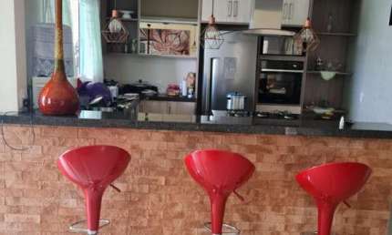 Casa 3 dormitórios para Venda em Campo Limpo Paulista, Jardim Vitória, 3 dormitórios, 2 suítes, 4 banheiros, 4 vagas