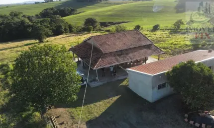 Sítio para Venda em Guareí, Capela Velha, 3 dormitórios, 2 banheiros, 20 vagas
