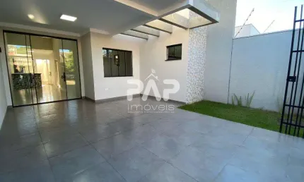 VENDA | Casa, com 3 dormitórios (01 Suíte), com pé direito alto e churrasqueira. Conjunto Habitacional Sanenge, Maringá