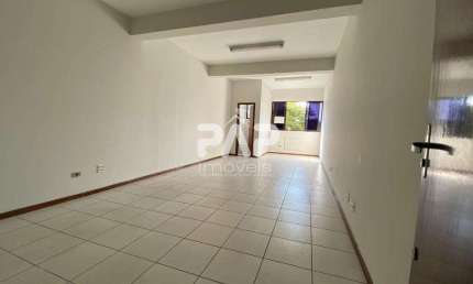 Sala comercial para alugar na Avenida Brasil, 4493, Zona 01, Maringá