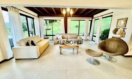 Em Guaramiranga Mansão Casa com 6 dormitórios à venda, 500 m² por R$ 4.200.000 - Centro - Guaramiranga/CE