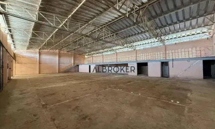 Galpão para alugar, 890 m² por r$ 13.500,00/mês - castelão - fortaleza/ce