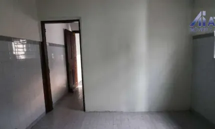 Casa com 2 quartos para alugar na Rua Alfredo Pujol, Vila Bianca, São Paulo
